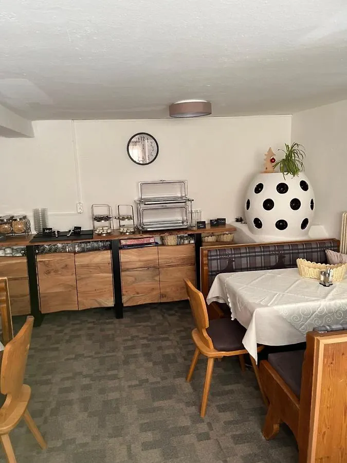 Affittacamere Pension Gruenwald Sölden Austria