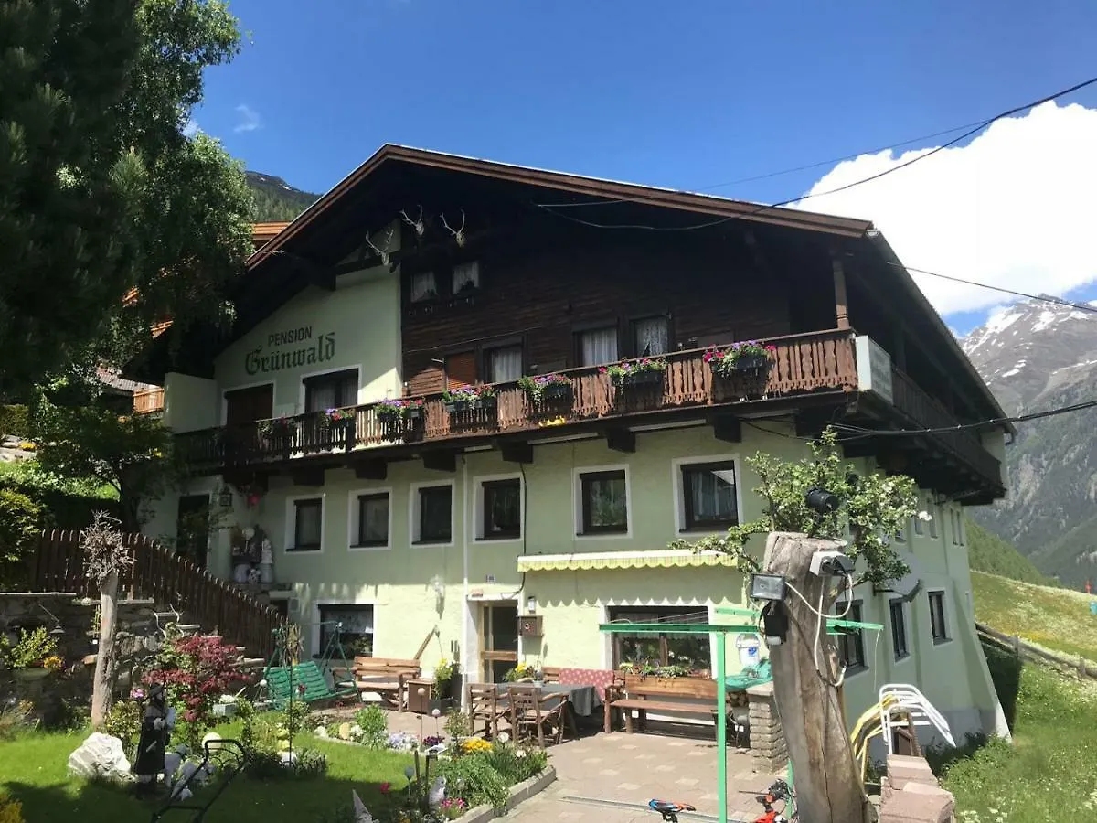Pension Gruenwald Sölden